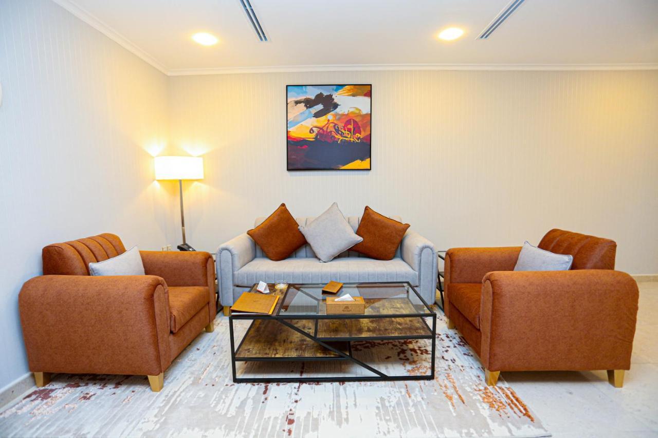 Tulip Plaza By Lpc Hotels & Resorts Hafar Al-Batin Bagian luar foto