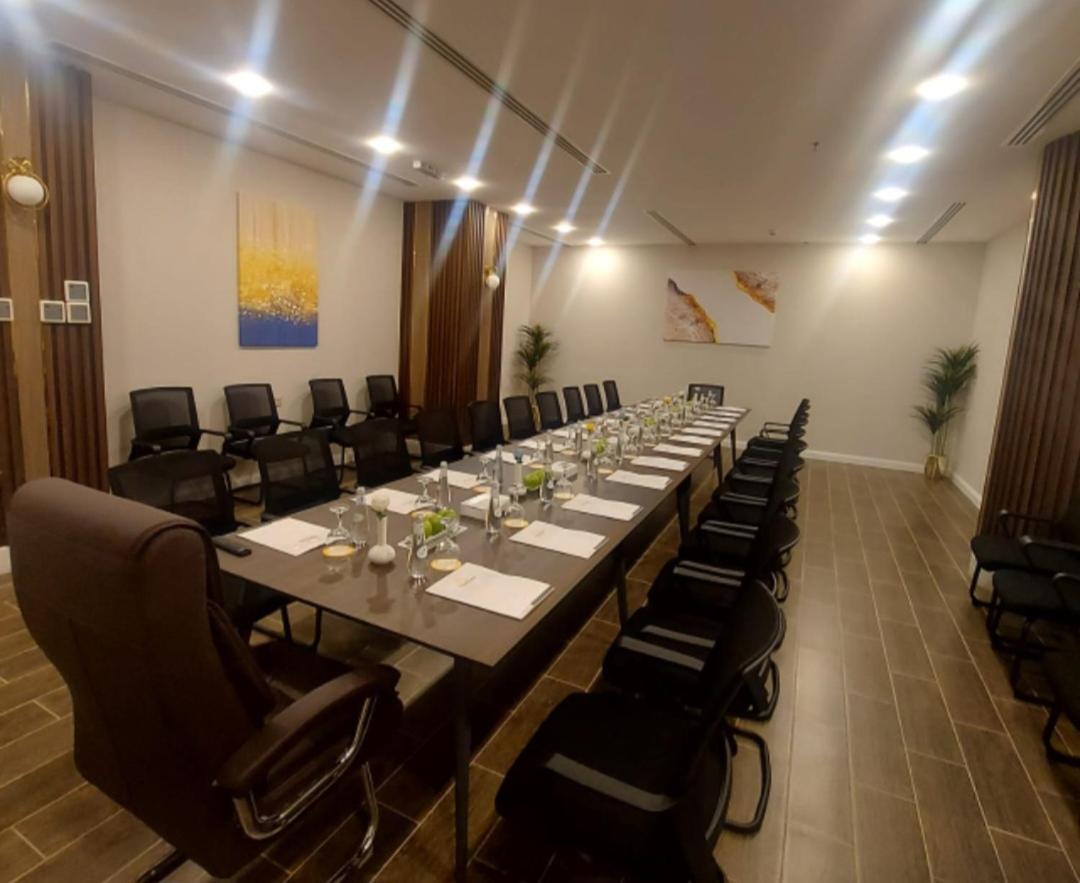 Tulip Plaza By Lpc Hotels & Resorts Hafar Al-Batin Bagian luar foto