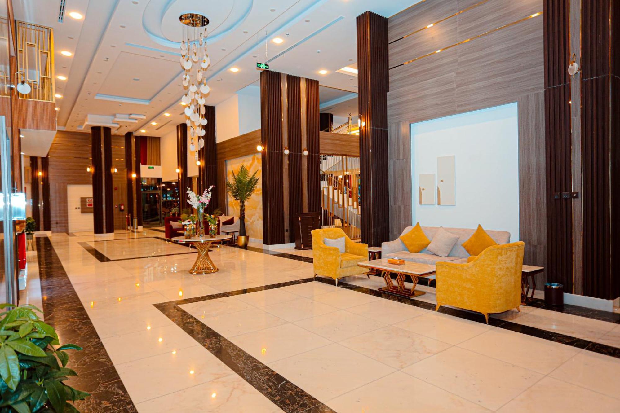 Tulip Plaza By Lpc Hotels & Resorts Hafar Al-Batin Bagian luar foto